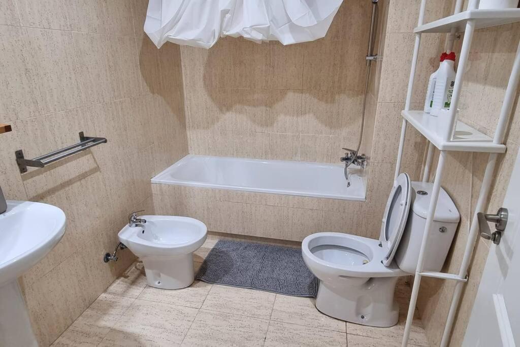 Luxury Flat - Calle Victoria - Malaga Centro Luaran gambar